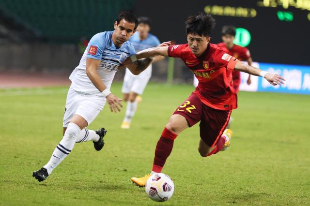 河北三老镇后防丁海峰基本留队 潘喜明下月可披挂